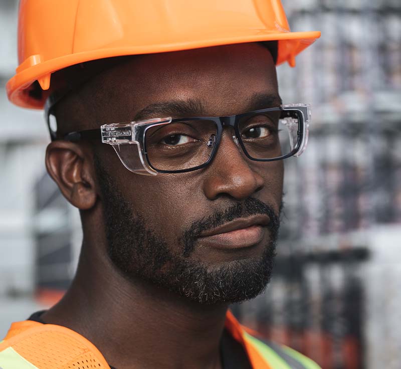 Man wearing Etan frame